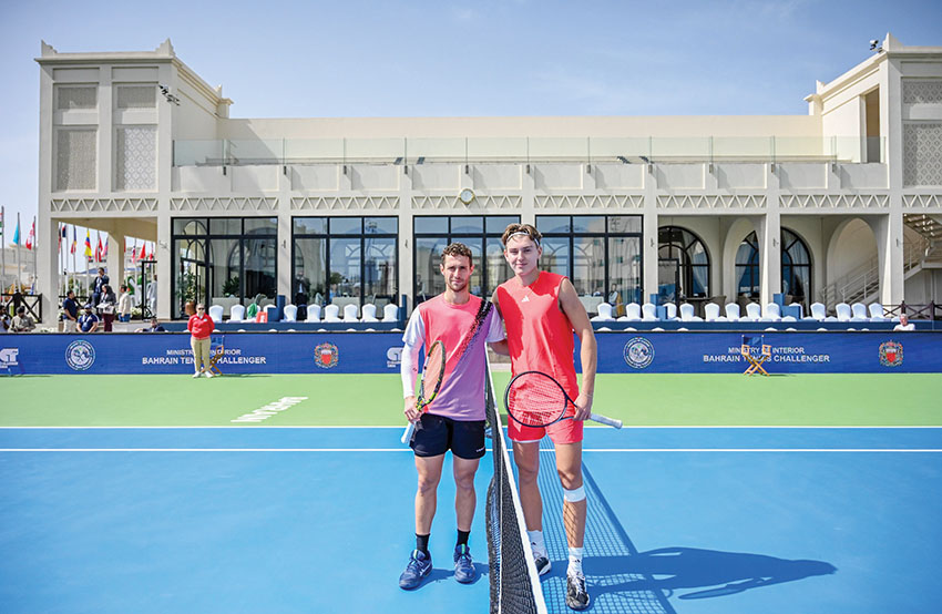 انطلاق منافسات النسخة الرابعة من بطولة وزارة الداخلية ATP تشالنجر بمباريات مثيرة فوز سـنكلير على نيـبور في مواجـهة قـوية
