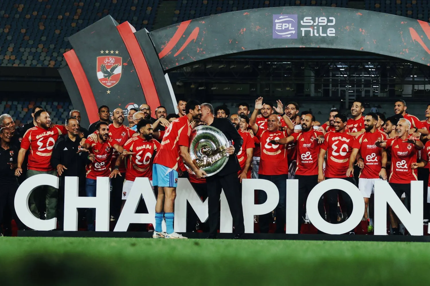 ضجة في مصر لاحتفال الأهلي وبيراميدز بـ«الدوري»